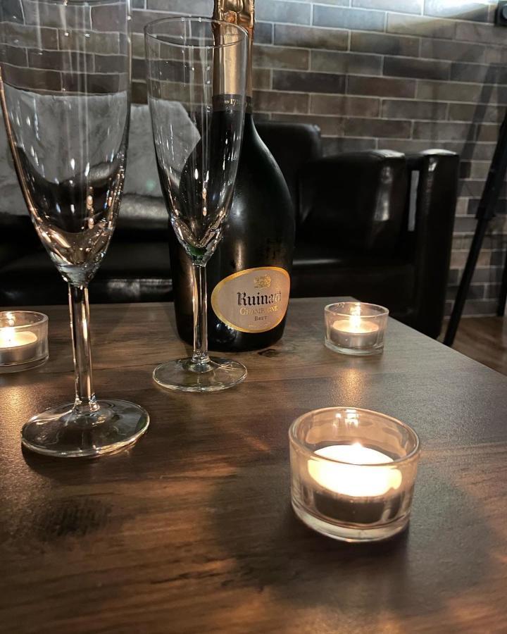 La Suite Grenoble Spa Jacuzzi Et Sauna Privatif المظهر الخارجي الصورة