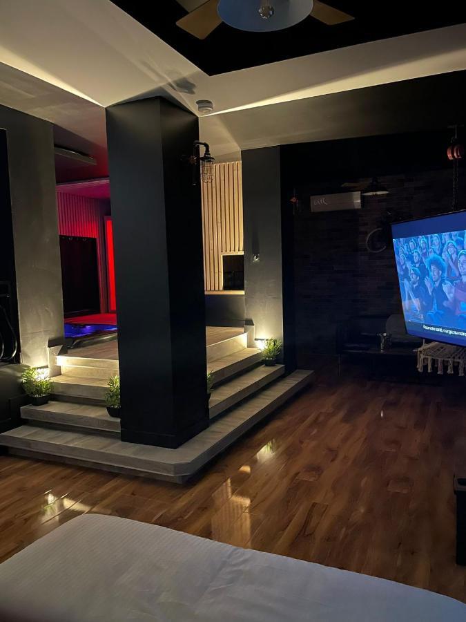 La Suite Grenoble Spa Jacuzzi Et Sauna Privatif المظهر الخارجي الصورة